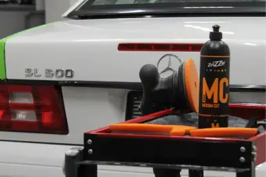 Korekta lakieru - usuwanie rys i polerowanie